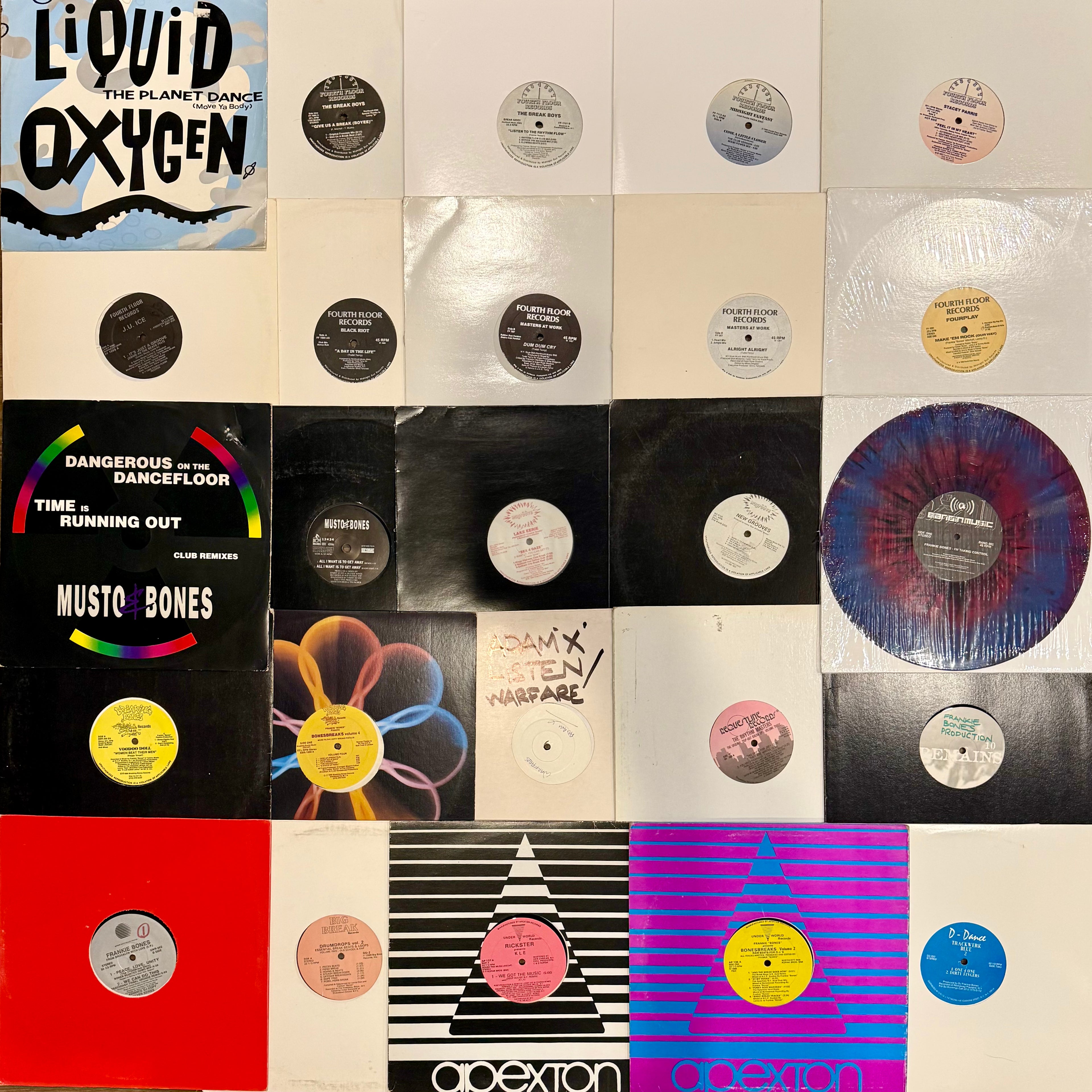 FRANKIE BONES #1 (25 PACK)